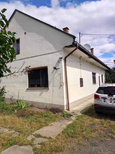 Ponúkame Vám na predaj rodinný dom na samote v obci Hernádvécse - Maďarsko - 1