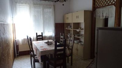 Ponúkame Vám na predaj rodinný dom v obci Perkupa - Maďarsko - 4