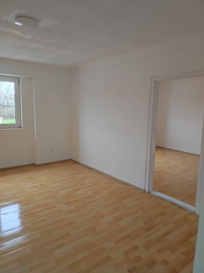 Ponúkame Vám na predaj rodinný dom v obci Abaújkér - Maďarsko - 9