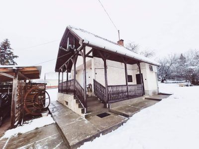Ponúkame Vám na predaj rodinný dom v obci Pingyom ( Miškolc ) - Maďarsko - 1
