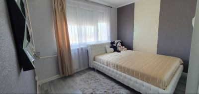 Ponúkam na predaj 2 izbový byt po rekonštrukcii s 4 m2 loggiou v lukratívnej časti Budapesť v XIII. obvode na Vácovej ulici - 3