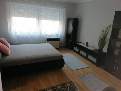 Exkluzívne vám ponúkame na predaj 1 izbový byt po rekonštrukcii v atraktívnej časti mesta Miškolc - Maďarsko - 2