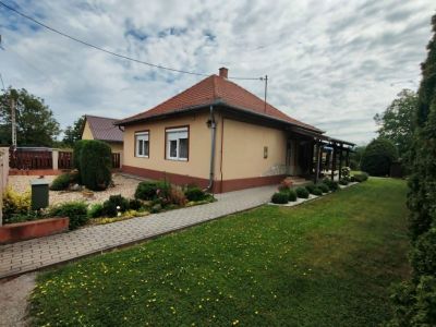 Na predaj rodinný dom v obľúbenej obci Garadna - Maďarsko