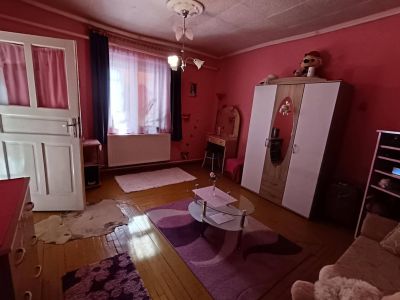 Ponúkam Vám na predaj rodinný dom v obci Méra - Maďarsko - 10