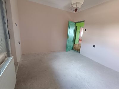 Ponúkame Vám na predaj rodinný dom v obci Encs Abaújdevecser - 18