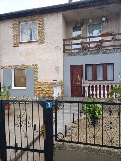 Ponúkam Vám na predaj rodinný dom v obci Encs Abaújdevecser - 1