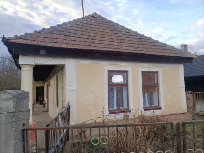 Ponúkam Vám na predaj rodinný dom v lukratívnej lokalite obci Tornyosnémeti - Maďarsko - 1