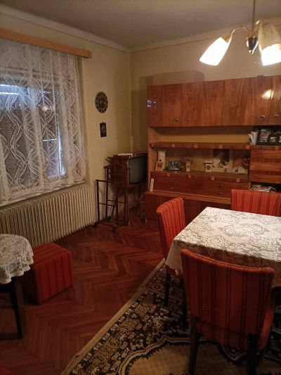 Ponúkam Vám na predaj rodinný dom v lukratívnej lokalite obci Hidasnémeti - Maďarsko - 11