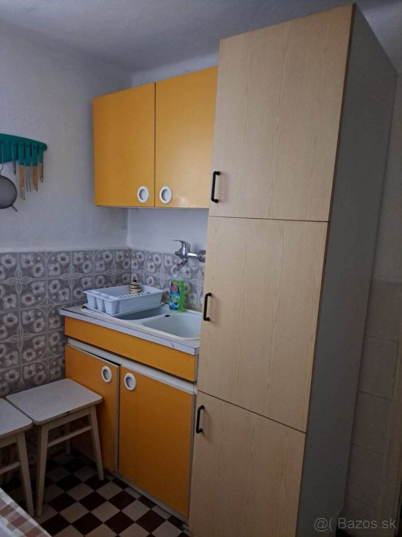 Ponúkam Vám na predaj rodinný dom v obci Szalaszend - 9