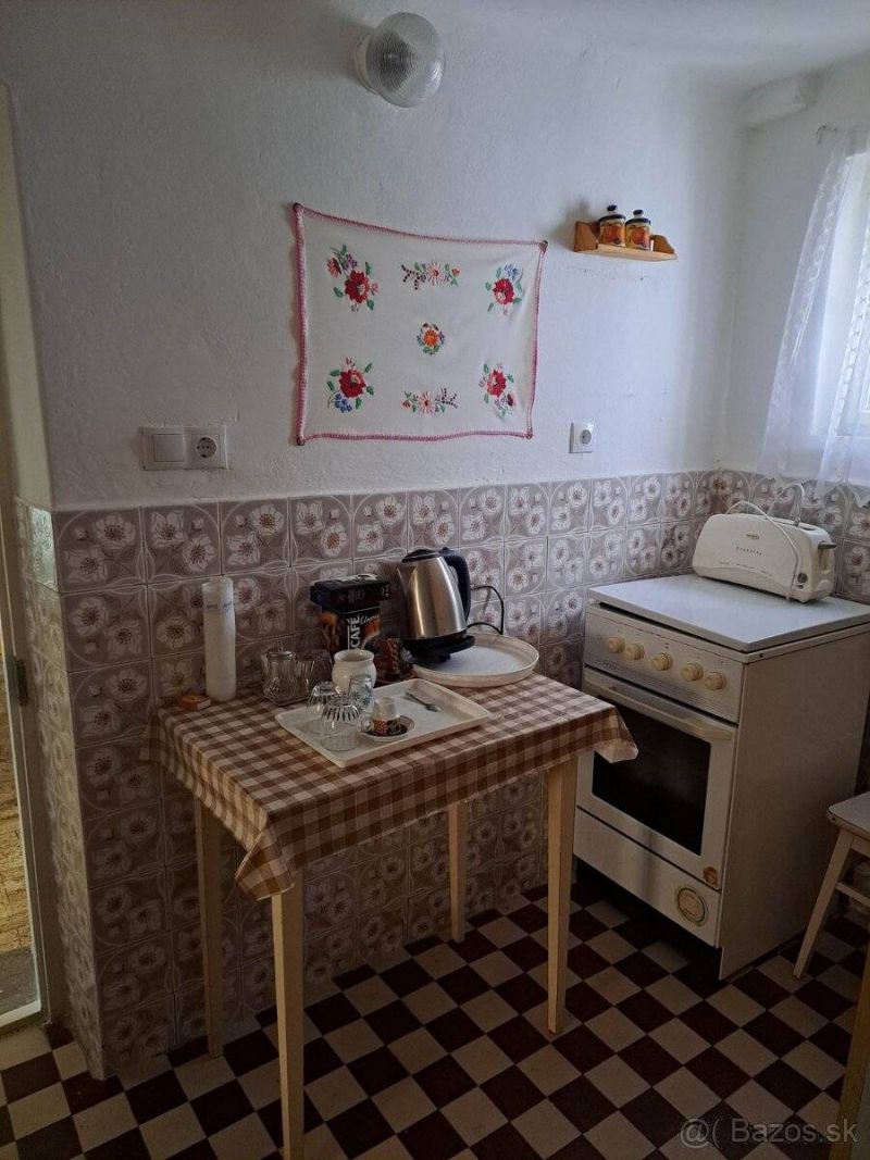 Ponúkam Vám na predaj rodinný dom v obci Szalaszend - 8