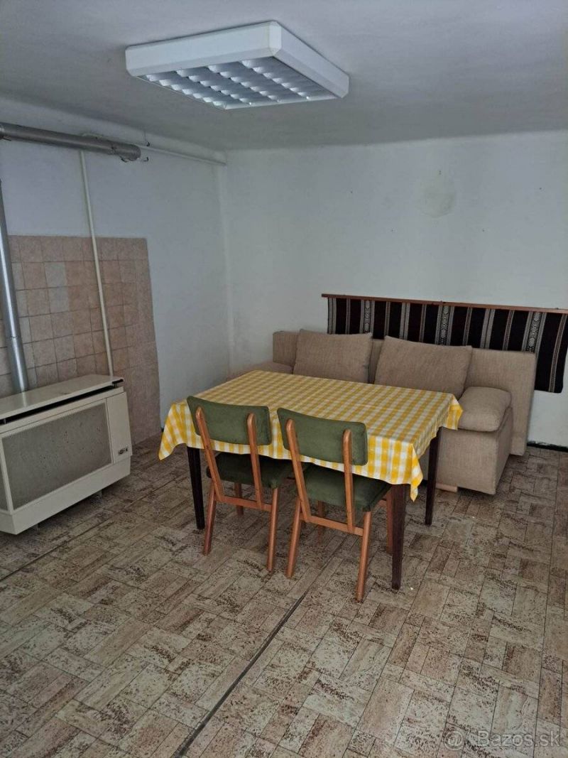 Ponúkam Vám na predaj rodinný dom v obci Szalaszend - 7