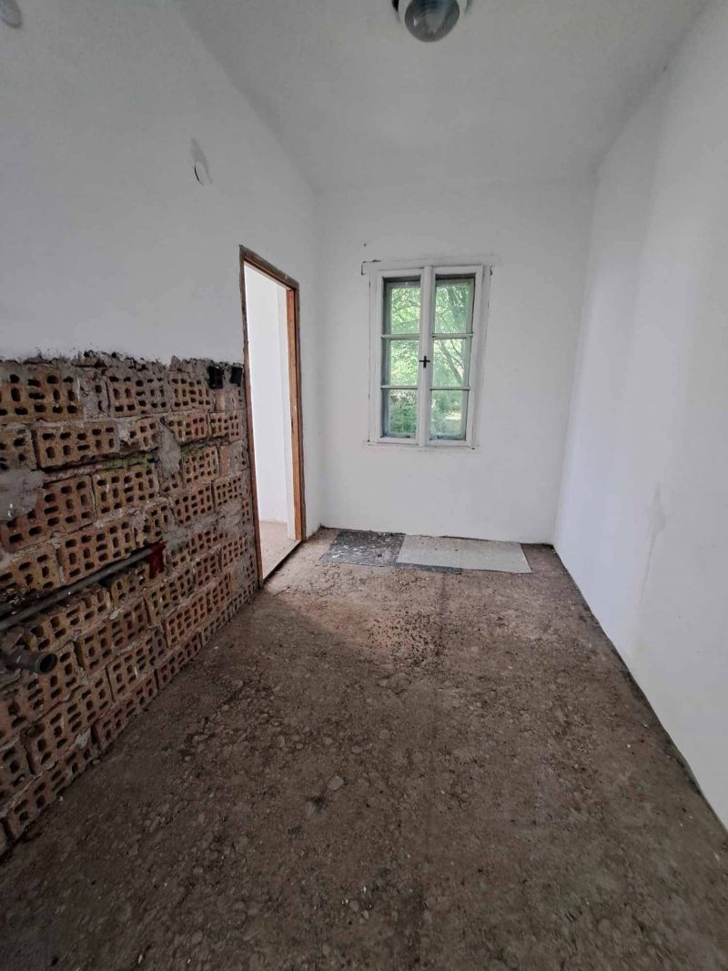 Na predaj rodinný dom v obľúbenej obci Szalaszend - Maďarsko - 16