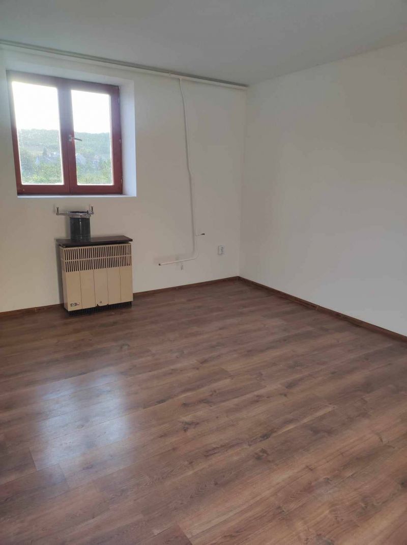 Ponúkame Vám na predaj vidiecky dom v obci Szalaszend - Maďarsko - 3