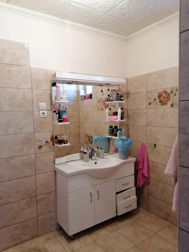 Ponúkame Vám na predaj rodinný dom v obci Méra - Maďarsko - 19