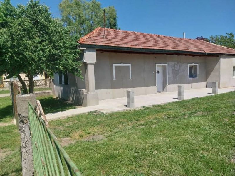 Na predaj rodinný dom v obci Halmaj – Maďarsko - 4