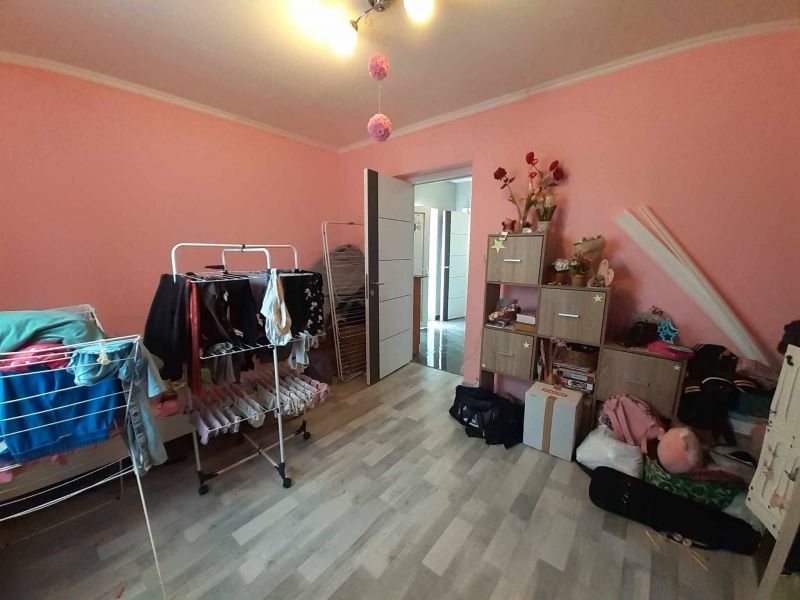 Ponúkame Vám na predaj nehnuteľnosť v obci Vilmány - Maďarsko - 10