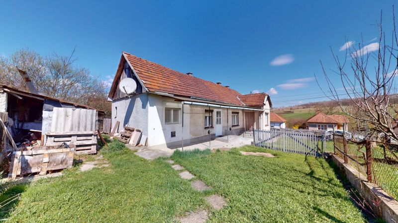 Ponúkam na predaj rodinný dom v obci Szuhogy - Maďarsko - 2