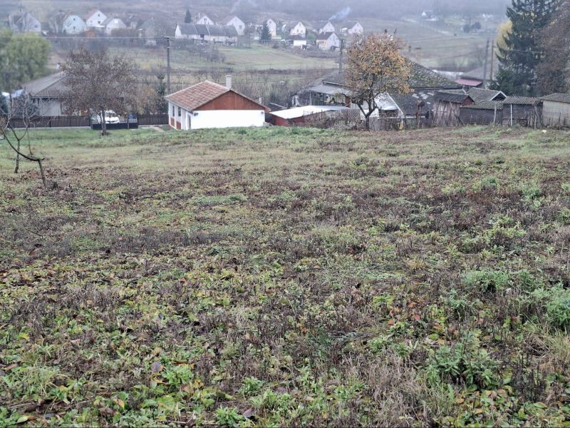 Ponúkame Vám na predaj vidiecky dom v obci Szalaszend - Maďarsko - 18