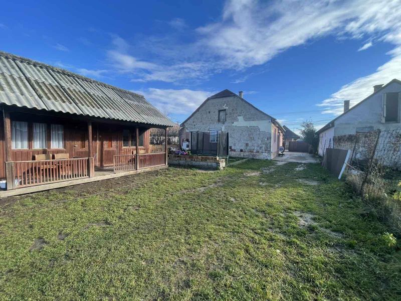 Ponúkame Vám na predaj rodinný dom v obci Méra - Maďarsko - 22