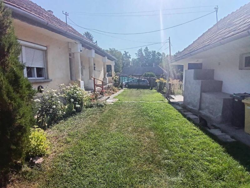 Ponúkam Vám na predaj vidiecky dom v obci Tornyosnémeti - Maďarsko - 18