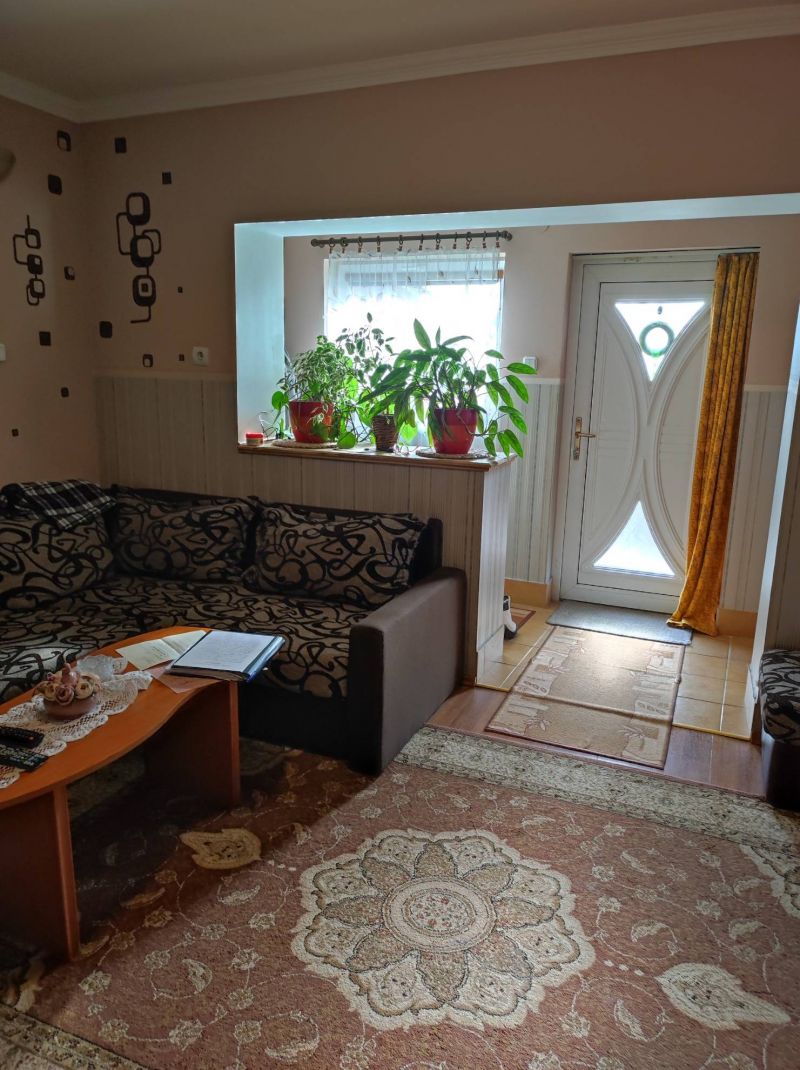 Ponúkame Vám na predaj rodinný dom v lukratívnej lokalite v obci Gönc - Maďarsko - 4