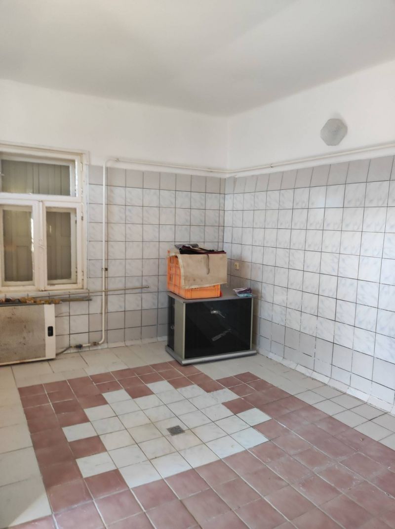 Rodinný víkendový dom s prírodným prameňom pri jazere Rakaca v obci Szalonna - Maďarsko - 13