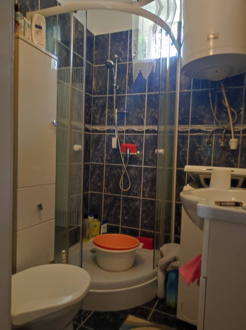 Ponúkame Vám na predaj rodinný dom s ideálnym pozemkom v obci Perkupa - Maďarsko - 9