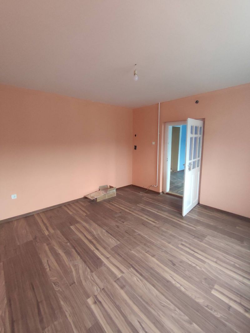 Ponúkame Vám na predaj rodinný dom v obci Szalaszend - Maďarsko - 2