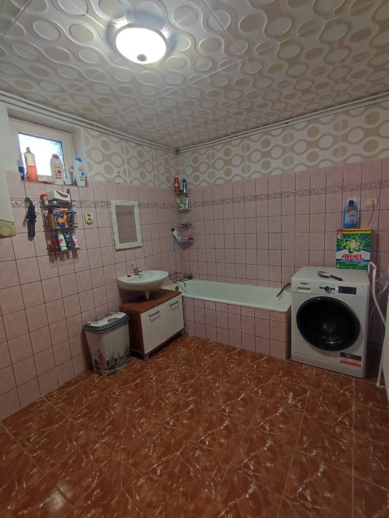 Ponúkame Vám na predaj rodinný dom v obci Ináncs - Maďarsko - 9