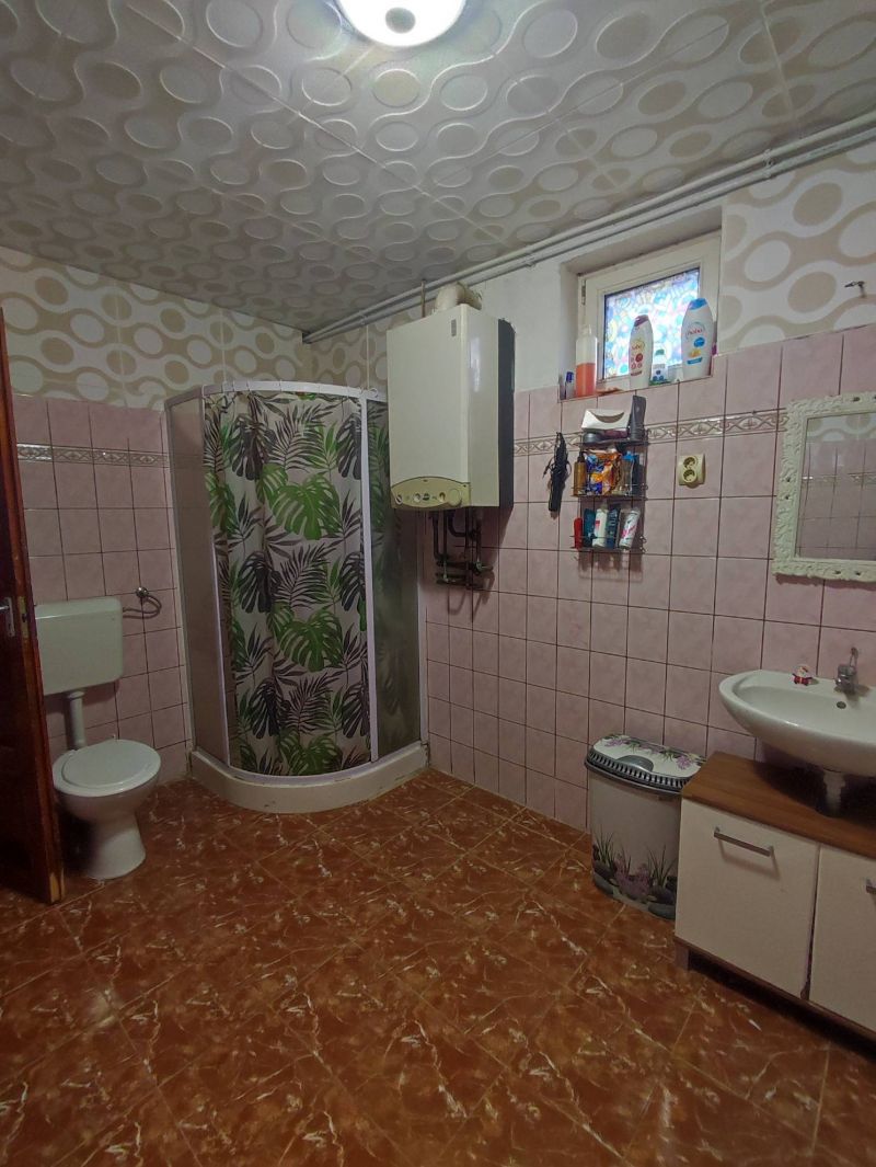Ponúkame Vám na predaj rodinný dom v obci Ináncs - Maďarsko - 8