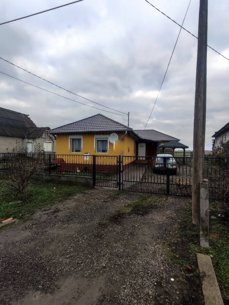 Ponúkame Vám na predaj rodinný dom v obci Ináncs - Maďarsko - 2