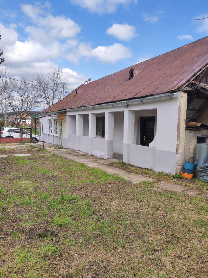 Ponúkame Vám na predaj rodinný dom v obci Szalaszend - Maďarsko - 3