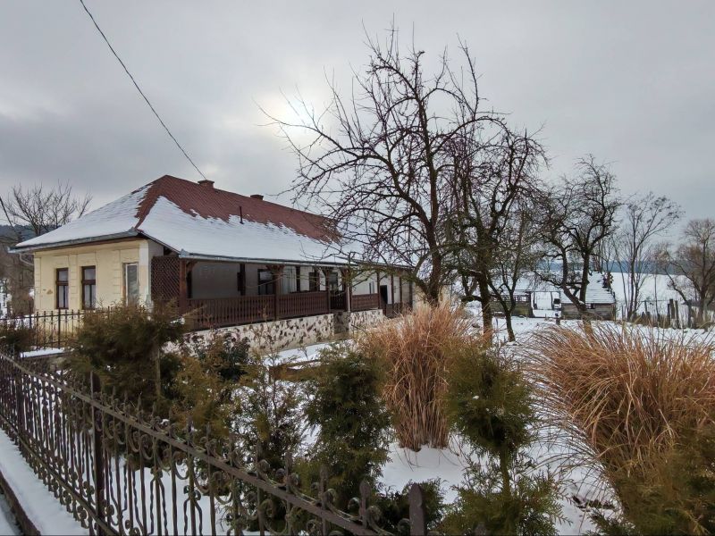 Ponúkam Vám na predaj rodinný vidiecky dom v  obci Becskeháza – Maďarsko - 1