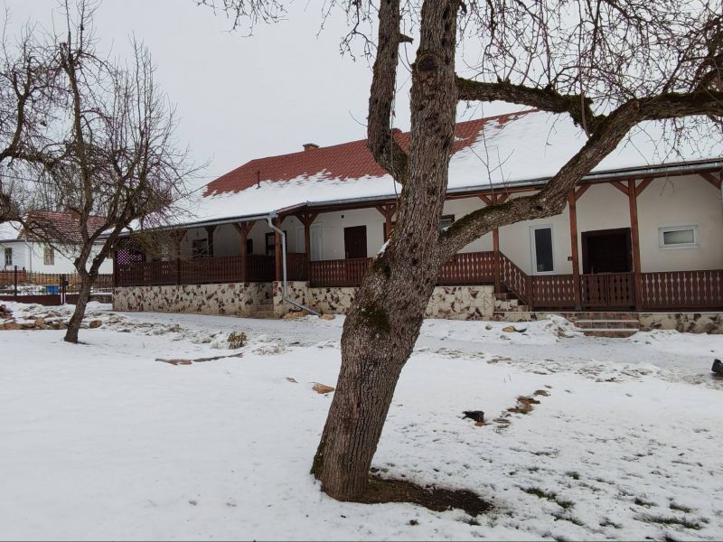 Ponúkam Vám na predaj rodinný vidiecky dom v  obci Becskeháza – Maďarsko - 2