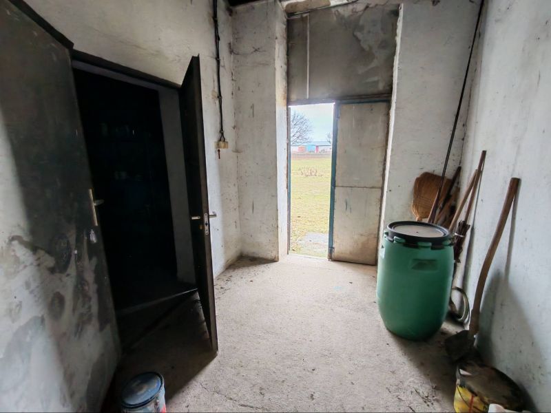 Ponúkame Vám na predaj skladový priestor v obci Vilmány – Maďarsko - 5