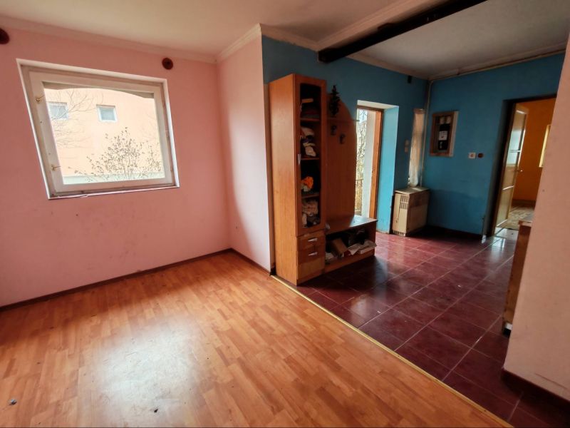 Ponúkam Vám na predaj rodinný dom v obci Kiskinizs – Maďarsko - 11