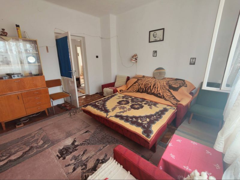 Ponúkame Vám na predaj rodinný dom v obci Komjáti - Maďarsko - 10