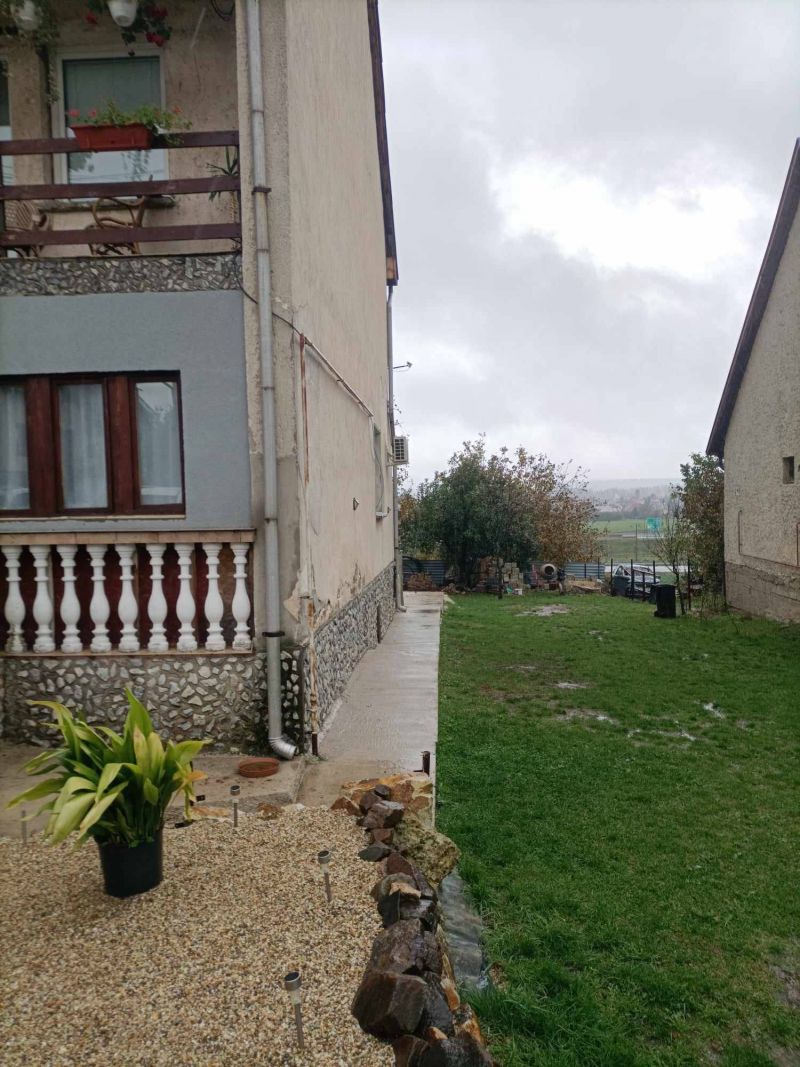 Ponúkam Vám na predaj rodinný dom v obci Encs Abaújdevecser - 3