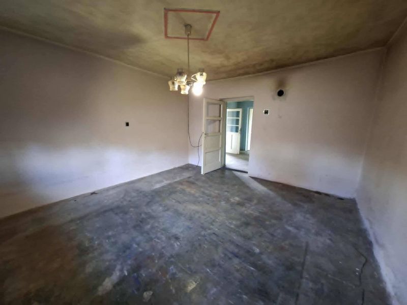 Ponúkame Vám na predaj rodinný dom v obci Encs Abaújdevecser - 4