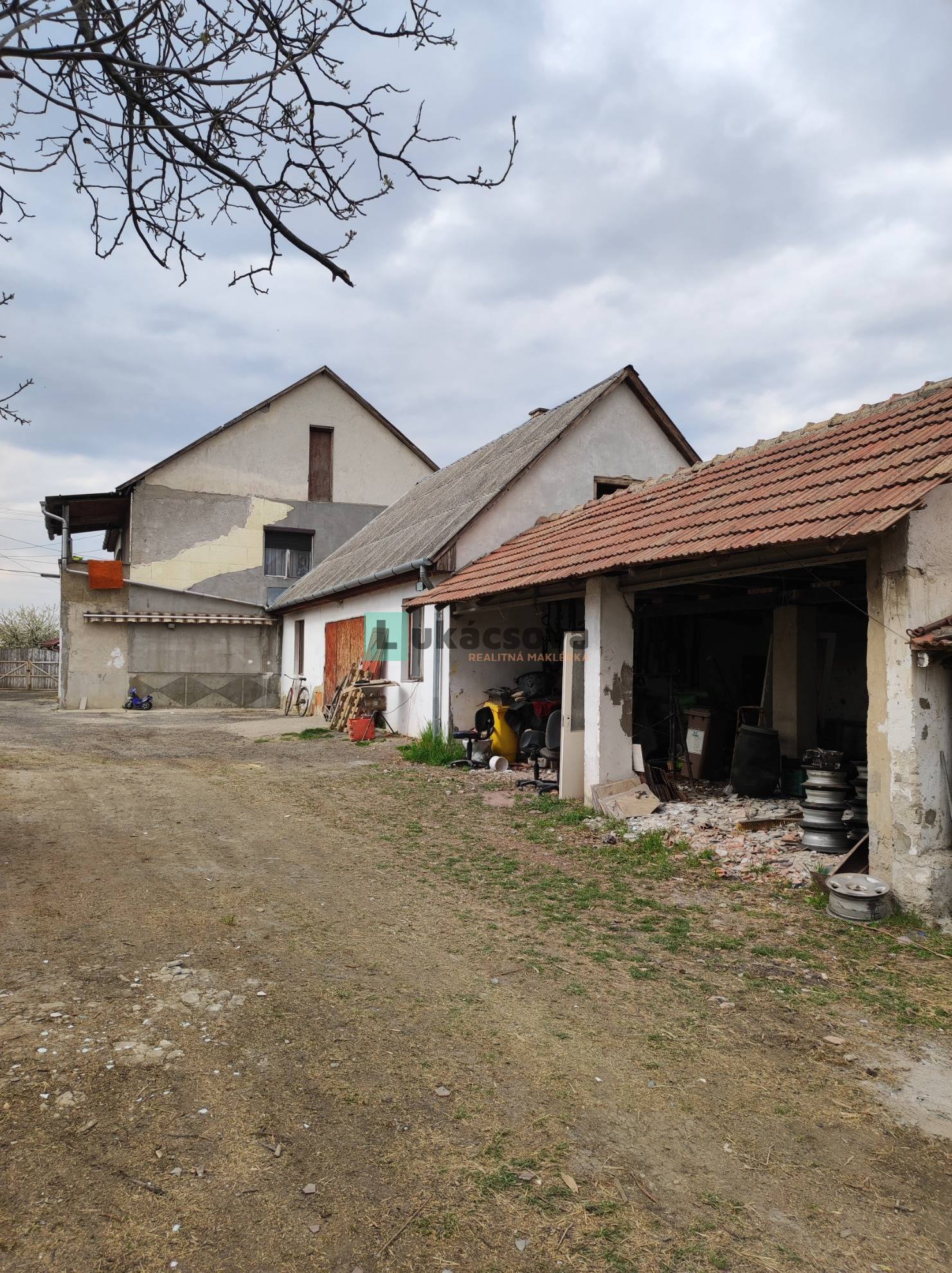 Ponúkame Vám na predaj rodinný dom v meste Encs - Maďarsko