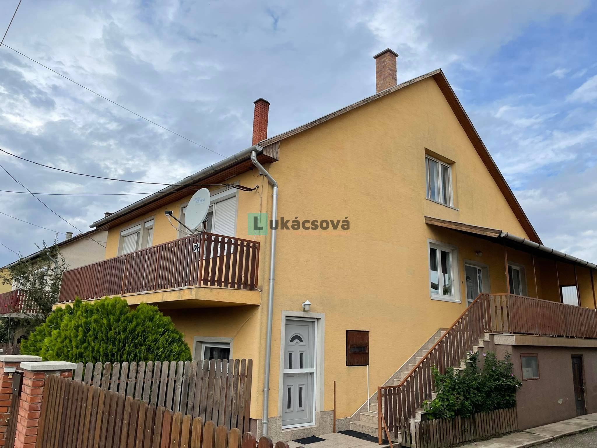 Ponúkame Vám na predaj rodinný dom v lukratívnej lokalite v obci Gönc - Maďarsko
