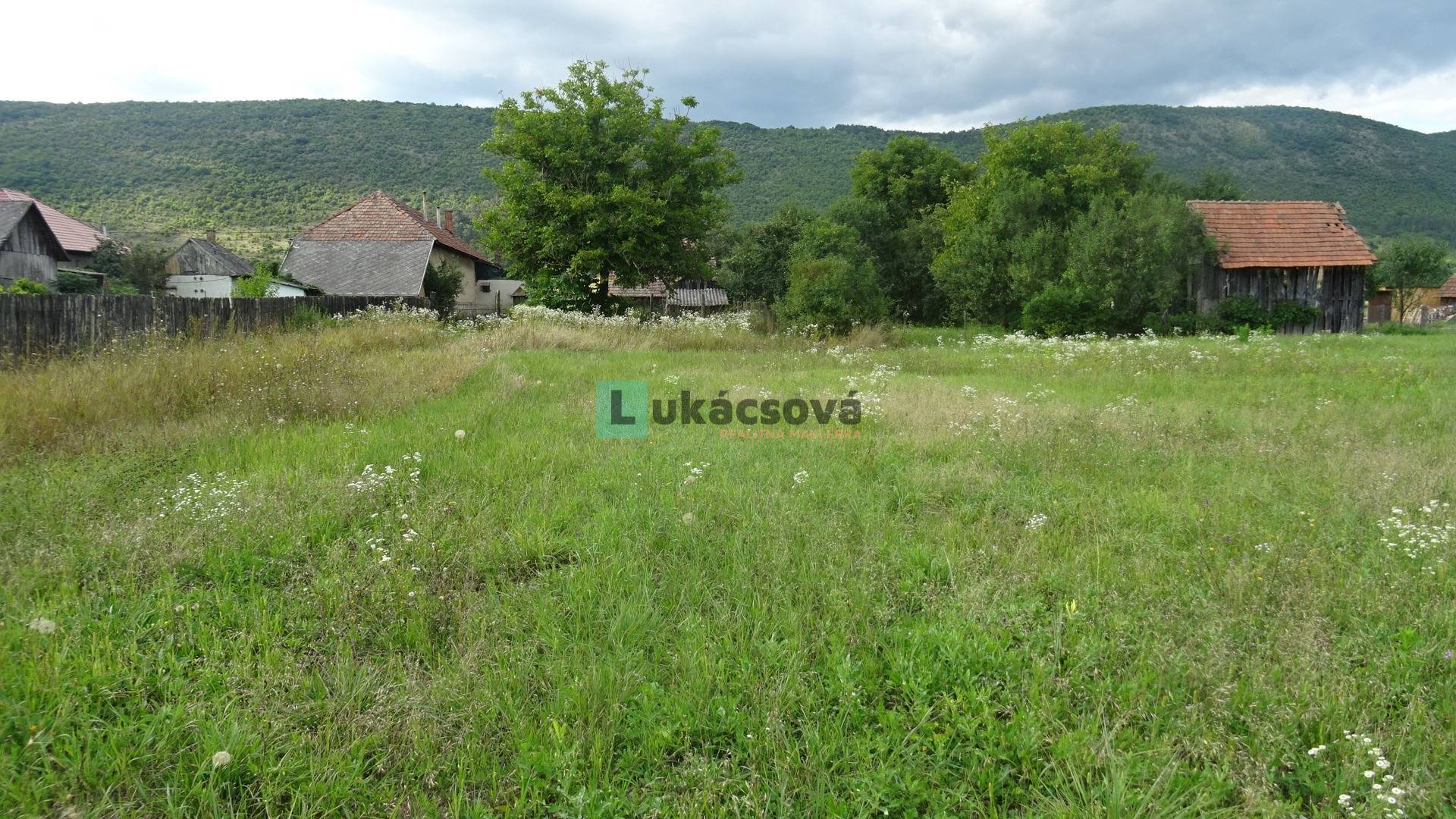 Ponúkame Vám na predaj pozemok v obci Komjáti - Maďarsko