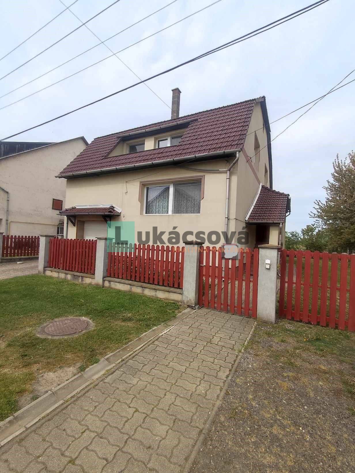 Ponúkam Vám na predaj rodinný dom v lukratívnej lokalite v obci Hidasnémeti - Maďarsko